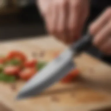 Ergonomic handle design of the iMarku knife